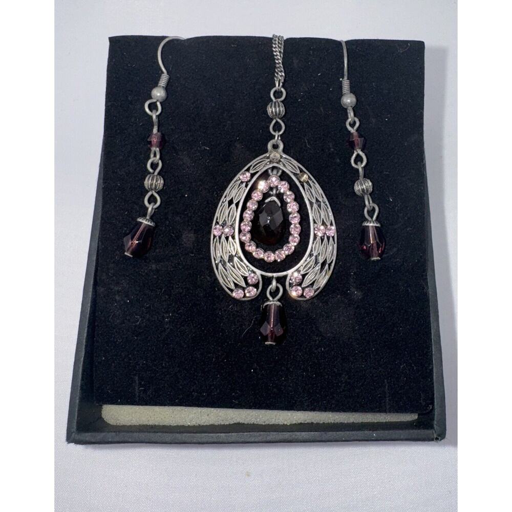 New Two's Company Necklace and Earring Set NIB - Picture 2 of 5